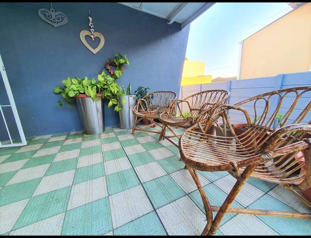 4 BEDROOM HOUSE FOR SALE IN OAKDALE
